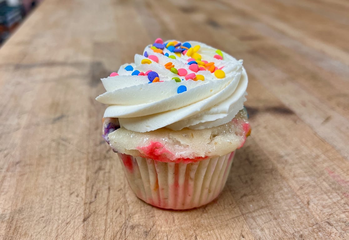 GF/Vegan Funfetti Cupcake