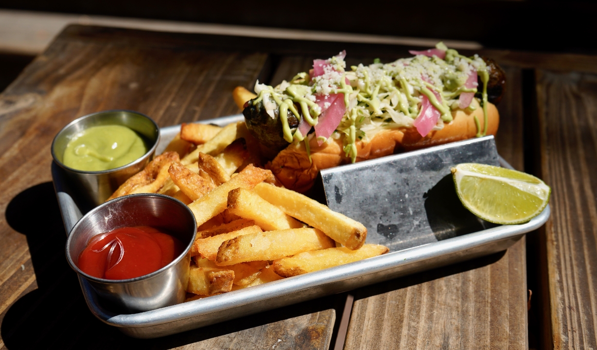 Salsa Very Verde w/ Fries