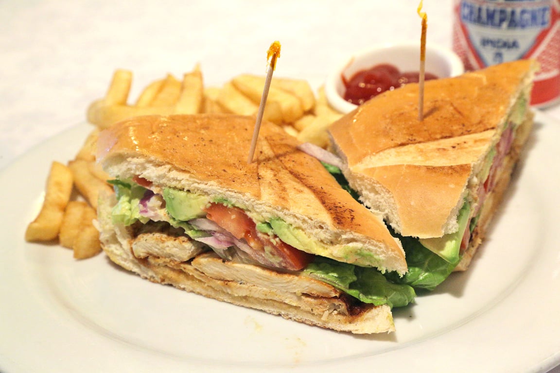 Chicken Sandwich with Fries