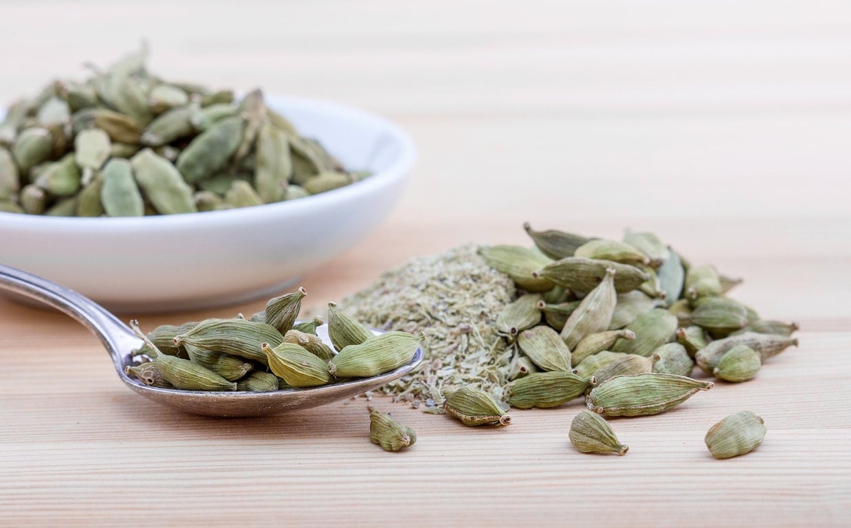 Green Cardamom by DG Pantry