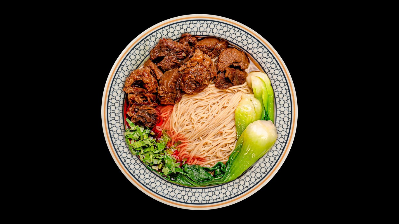 Braised Beef Noodle Soup 红烧牛肉面