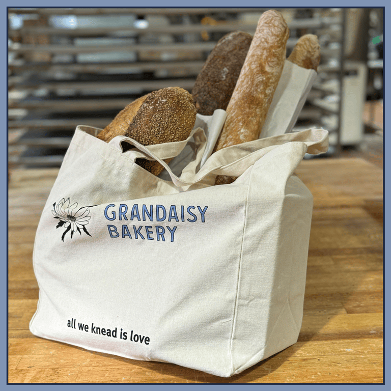 Grandaisy Tote Bag