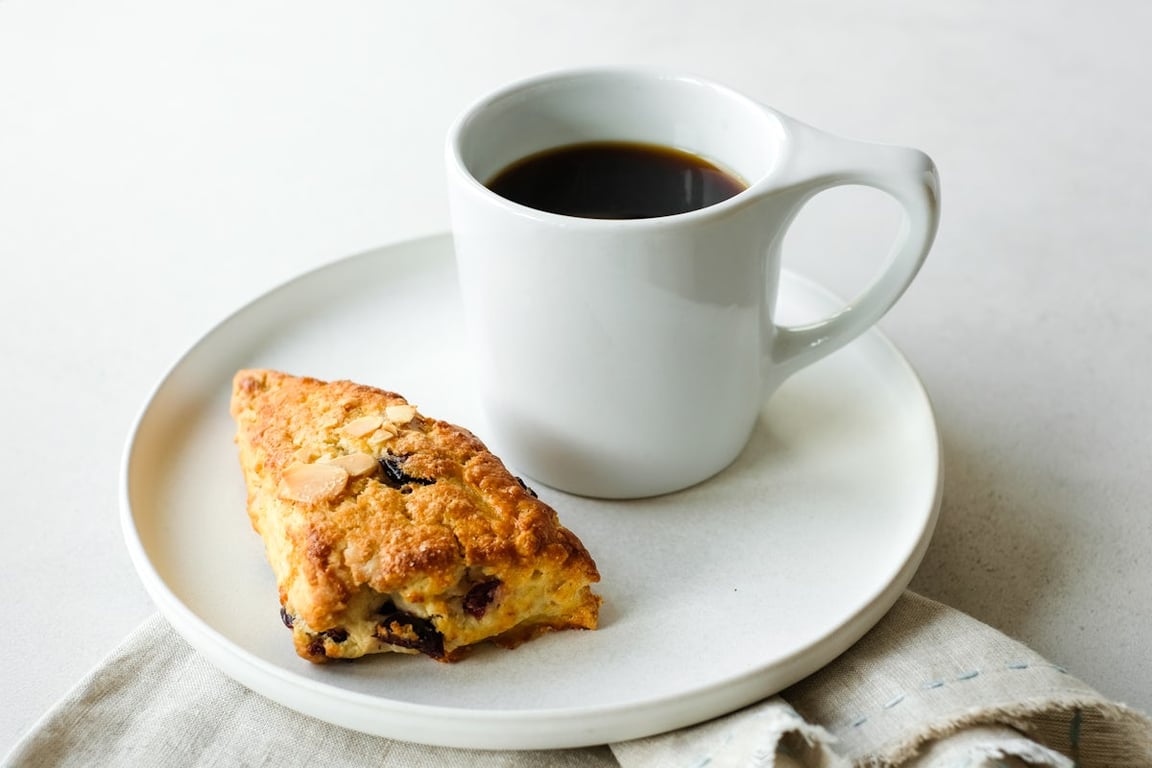 COFFEE & BAKED GOOD