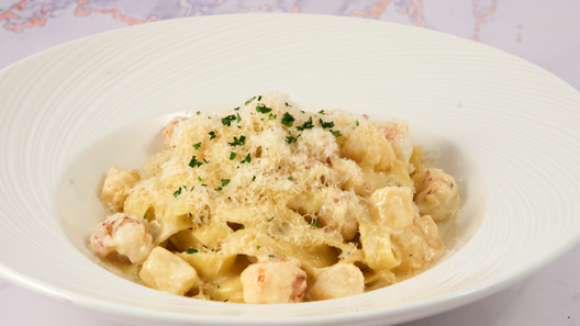 Seafood Alfredo