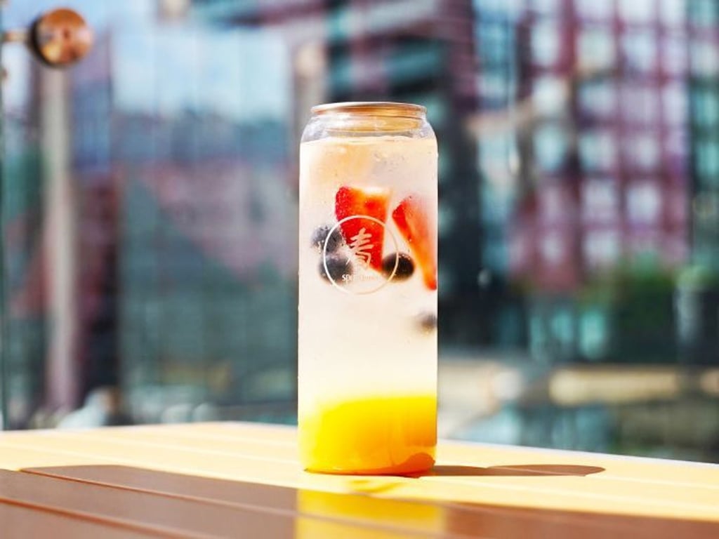 Pineapple Lychee Bubbly
