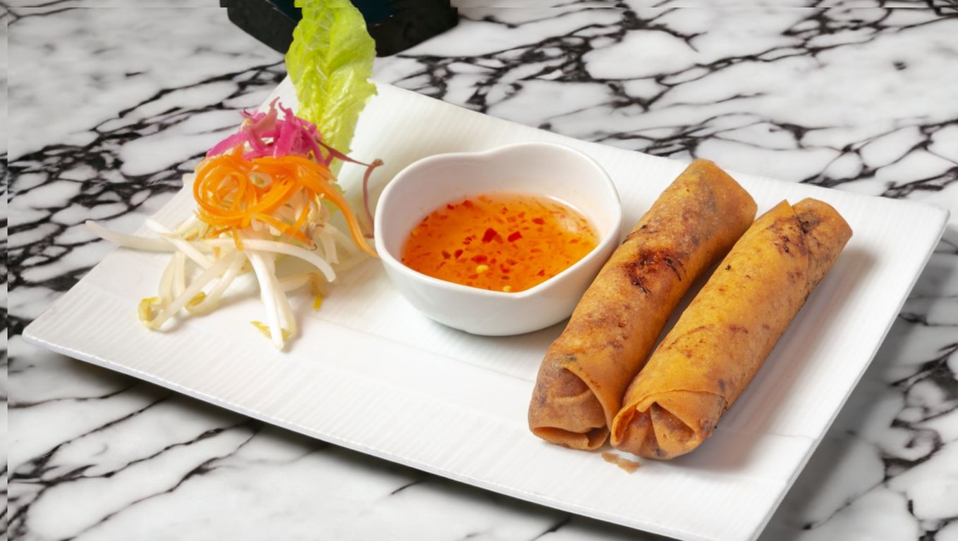 #1 - Vietnamese Crispy Spring Rolls (2)