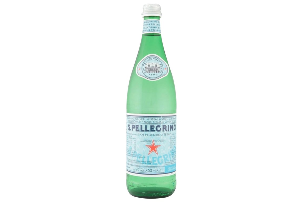 San Pellegrino Sparkling Water (500 ml)