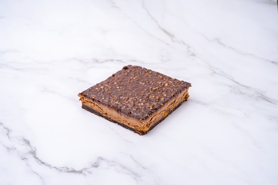 Peanut, Caramel and Chocolate Bar (Flourless)