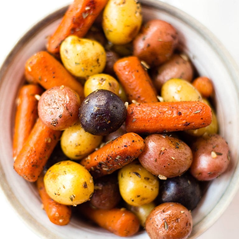Oven Roasted Baby Potatoes w/ Carrots 1/2 lb to 1 lb