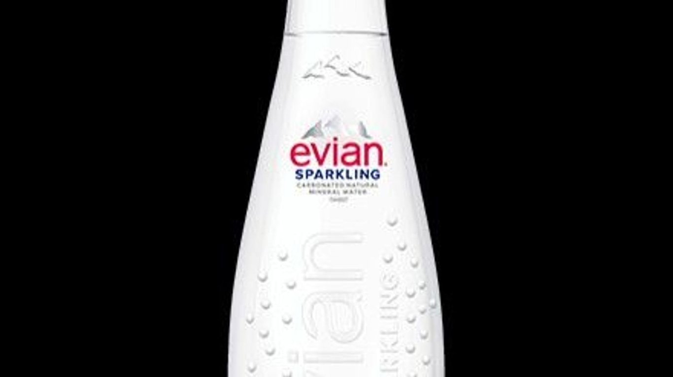 Evian Sparkling Water (750ml)