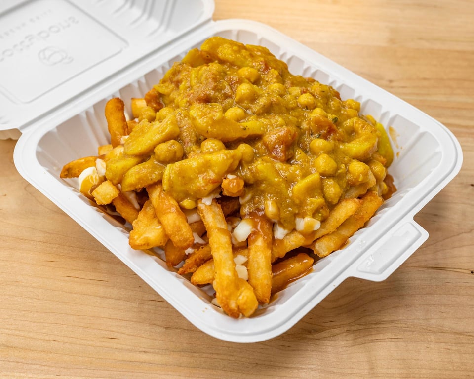 Veggie Curry Poutine