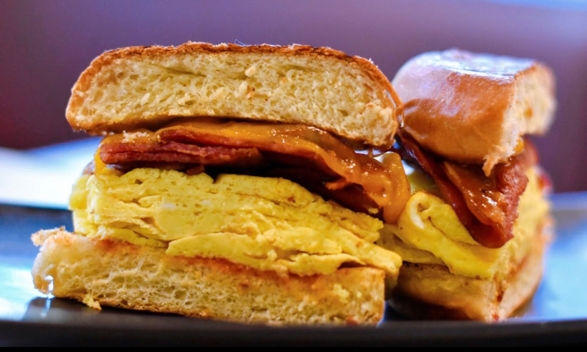 DuJour Classic Breakfast Sandwich