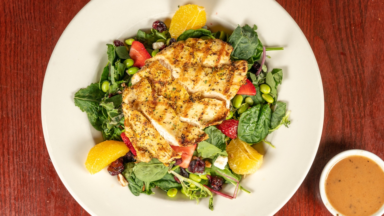 Lunch Char-Grilled Chicken Artisan Blend  Salad