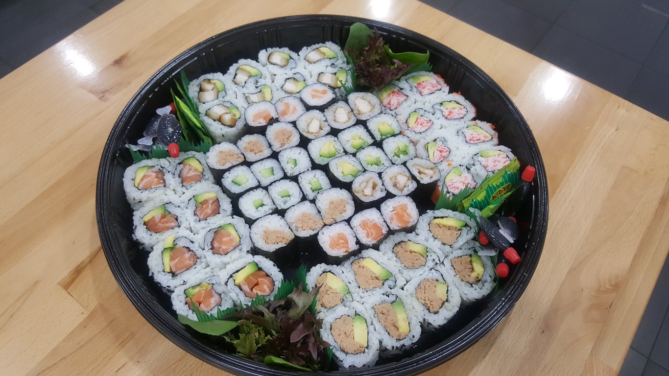 SUSHI PLATTER  (TYPE A)