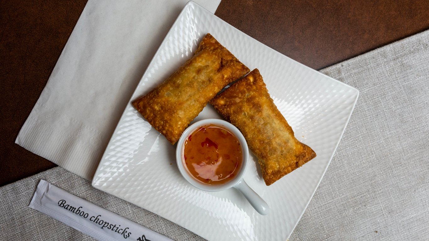 Egg Roll (1 Pc)