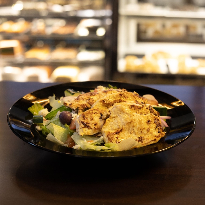 Greek Salad with Chicken