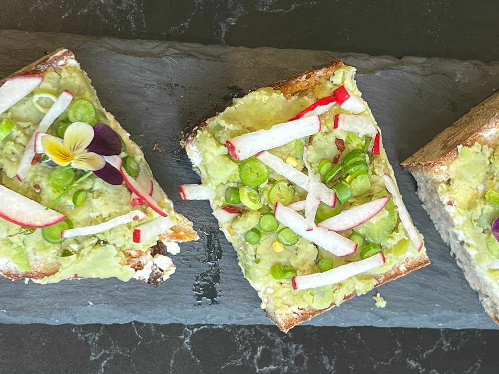 Tartine - Fava Beans