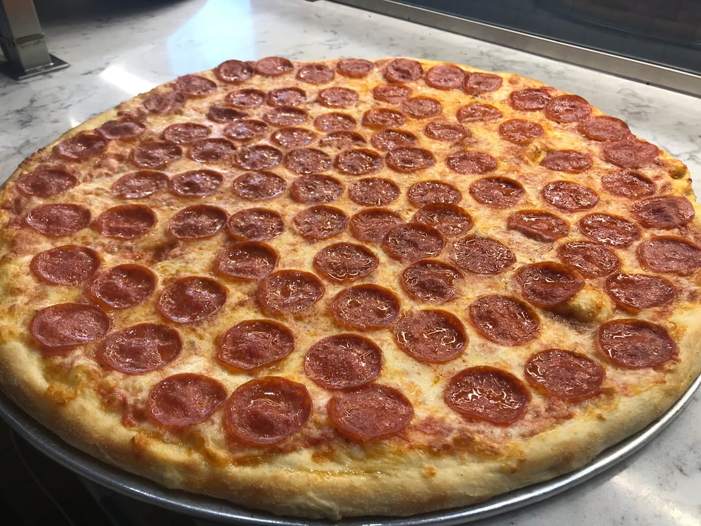Pepperoni (NY Style) Pie  - 18" Round Pie