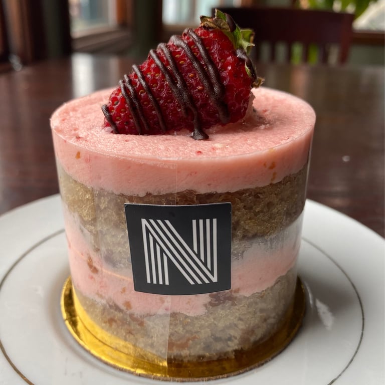 Strawberry Baby Cake (3")