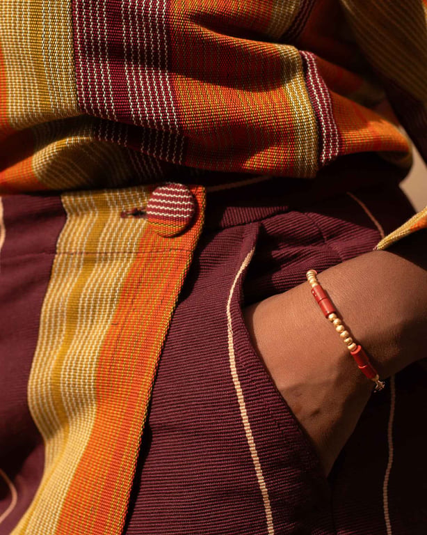 Abẹ́ní Set