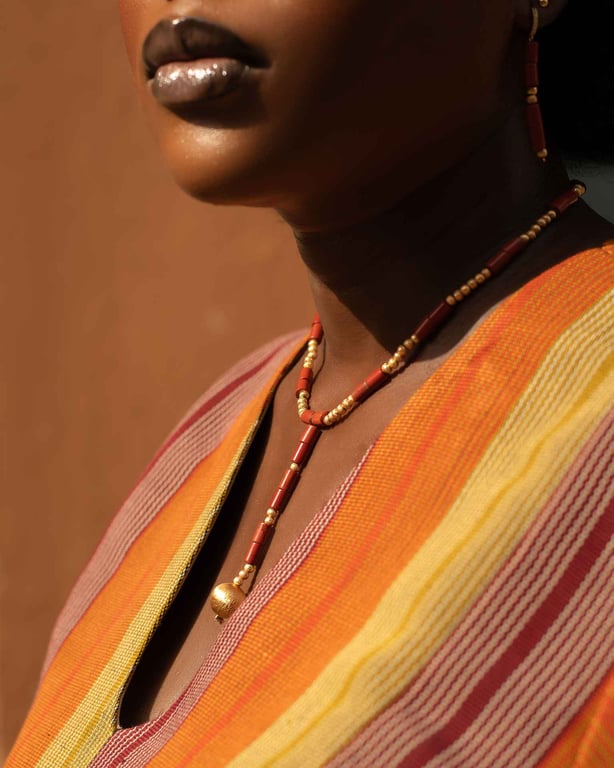 Abẹ́ní Set