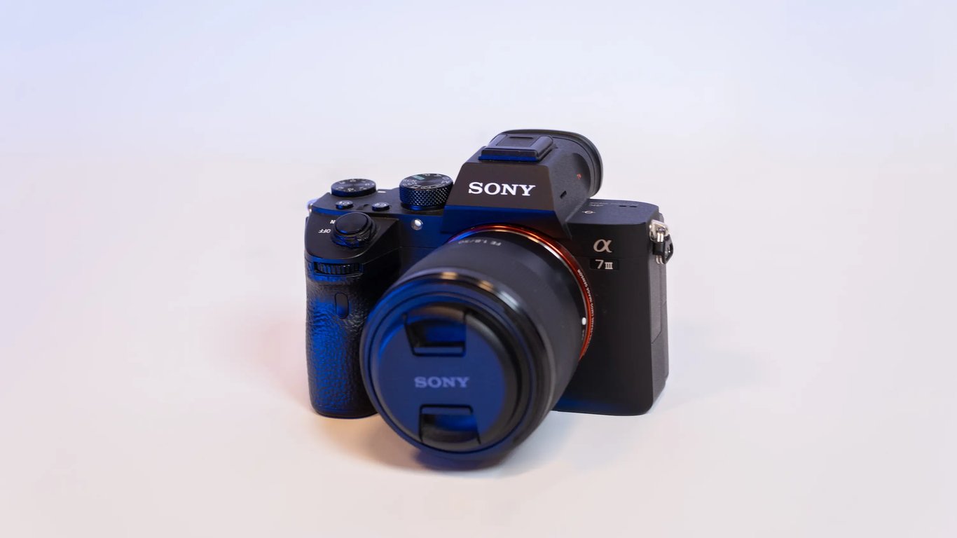 Sony A7 III (1x)