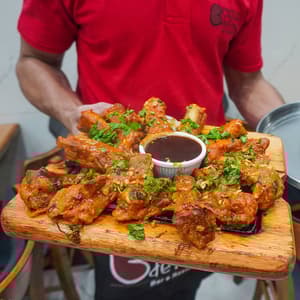 Bunda De Fora Bar e Restaurante - 1