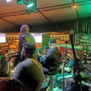 Vumbora! Bar & Lounge - 4