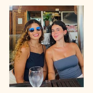 Hula Hula Beach Bar - 3