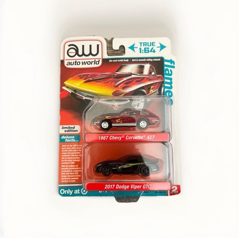 Auto World Flames 2-Pack: 1967 Chevy Corvette 427 & 2017 Dodge Viper GTC