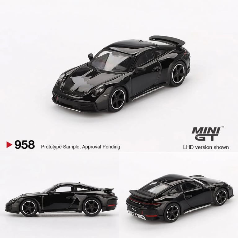 Mini GT Porsche 911 Dakar Black