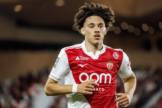 Mercato : Liverpool entre dans la danse pour Maghnes Akliouche, le PSG sous pression