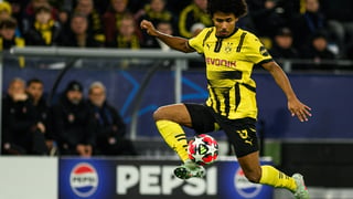 Karim Adeyemi avec le maillot du Borussia Dortmund lors d’un match de Bundesliga