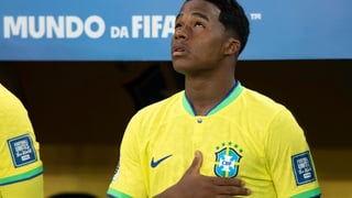 Endrick avec le maillot du Brésil