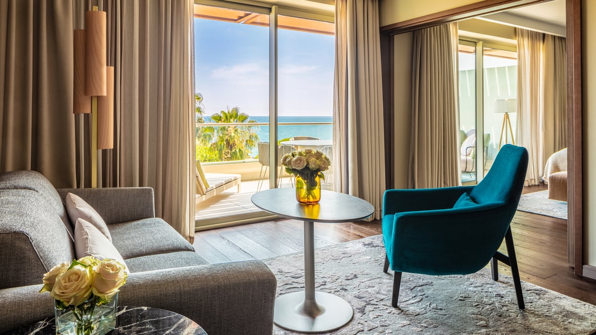 Panoramic sea-view room at Anantara Plaza Nice