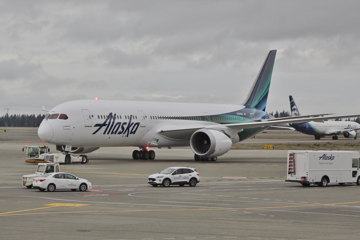 787 de alaska airlines