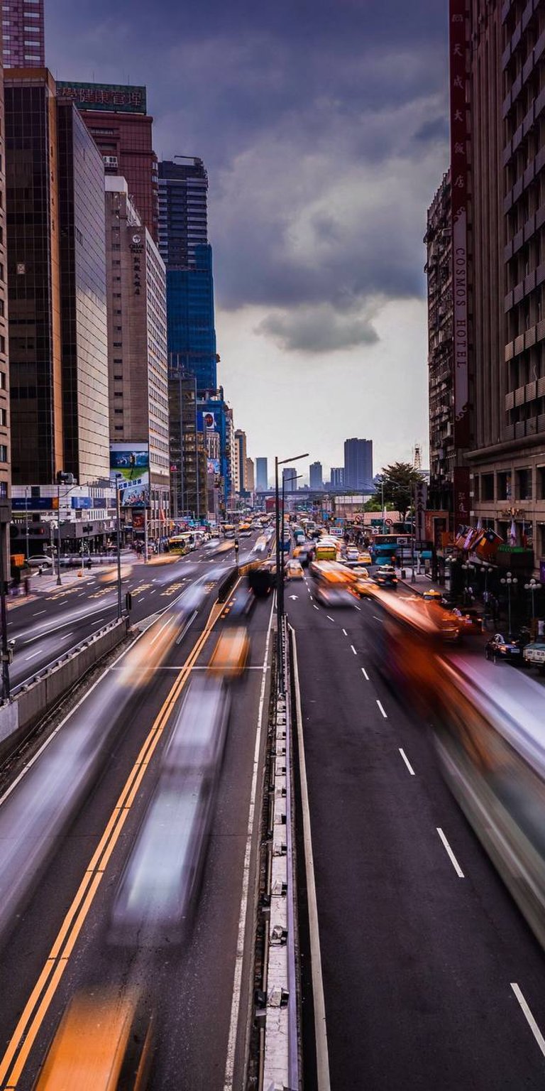 City streets HD mobile wallpaper