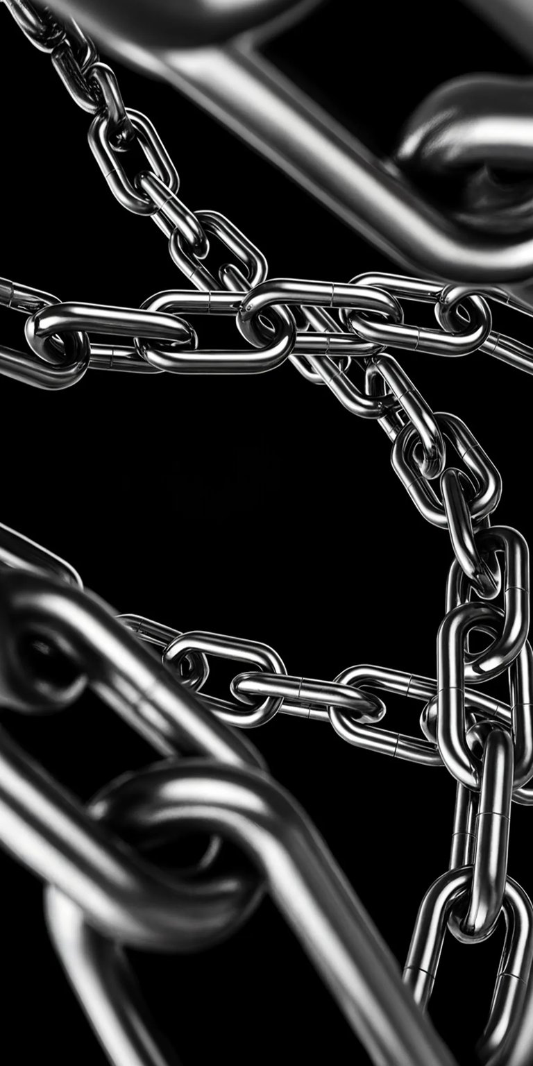 Enhance your iPhone with this striking chain 4K wallpaper. The detailed, intertwined silver links create a visually captivating wallpaper with a time stamp and camera icon.
