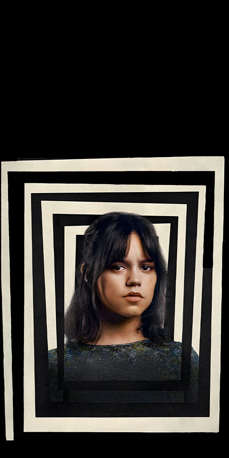 Beetlejuice Astrid Deetz portrait wallpaper in 4k