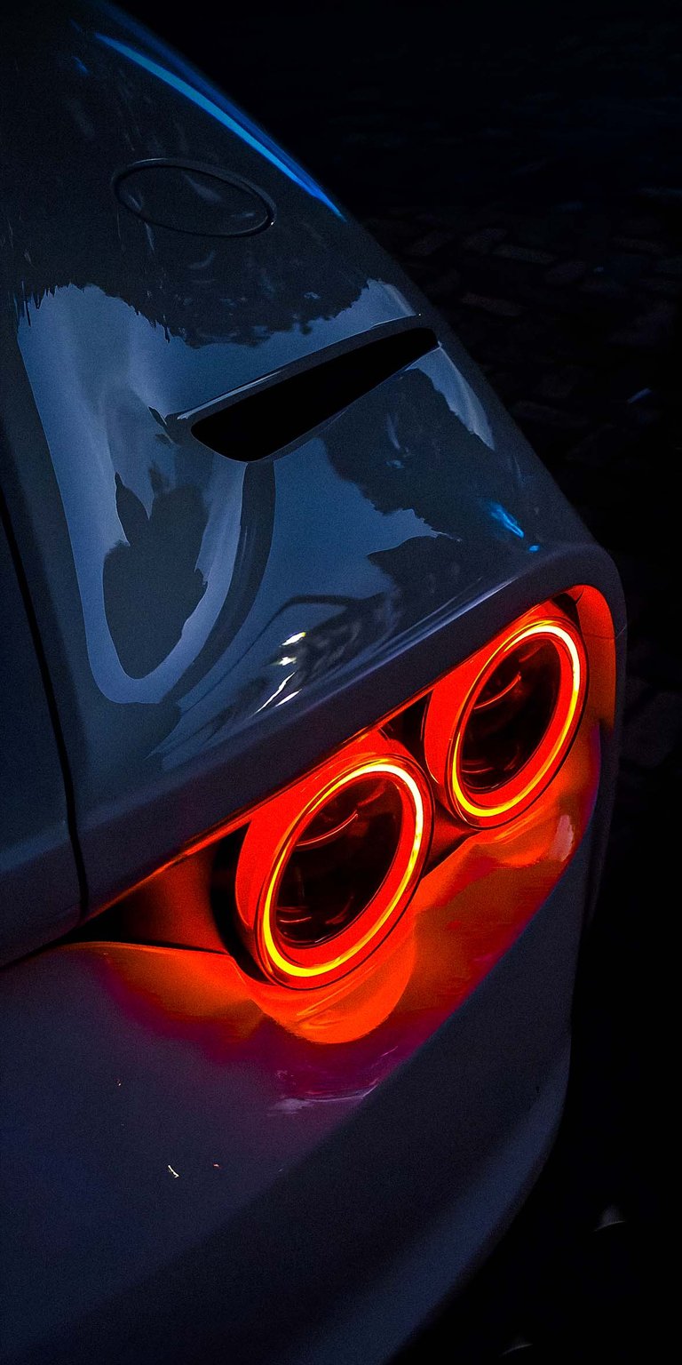 812 Novitec Wallpaper for iPhone