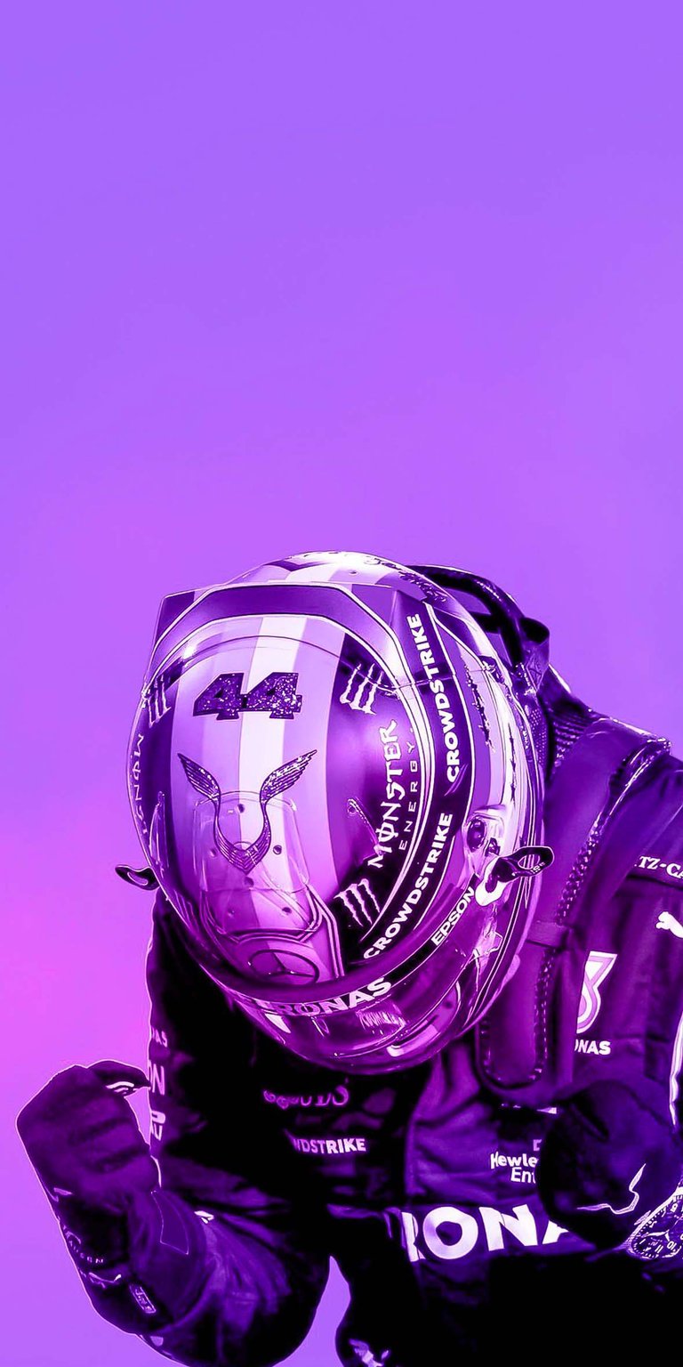 F1 Racer Celebrating iOS wallpaper