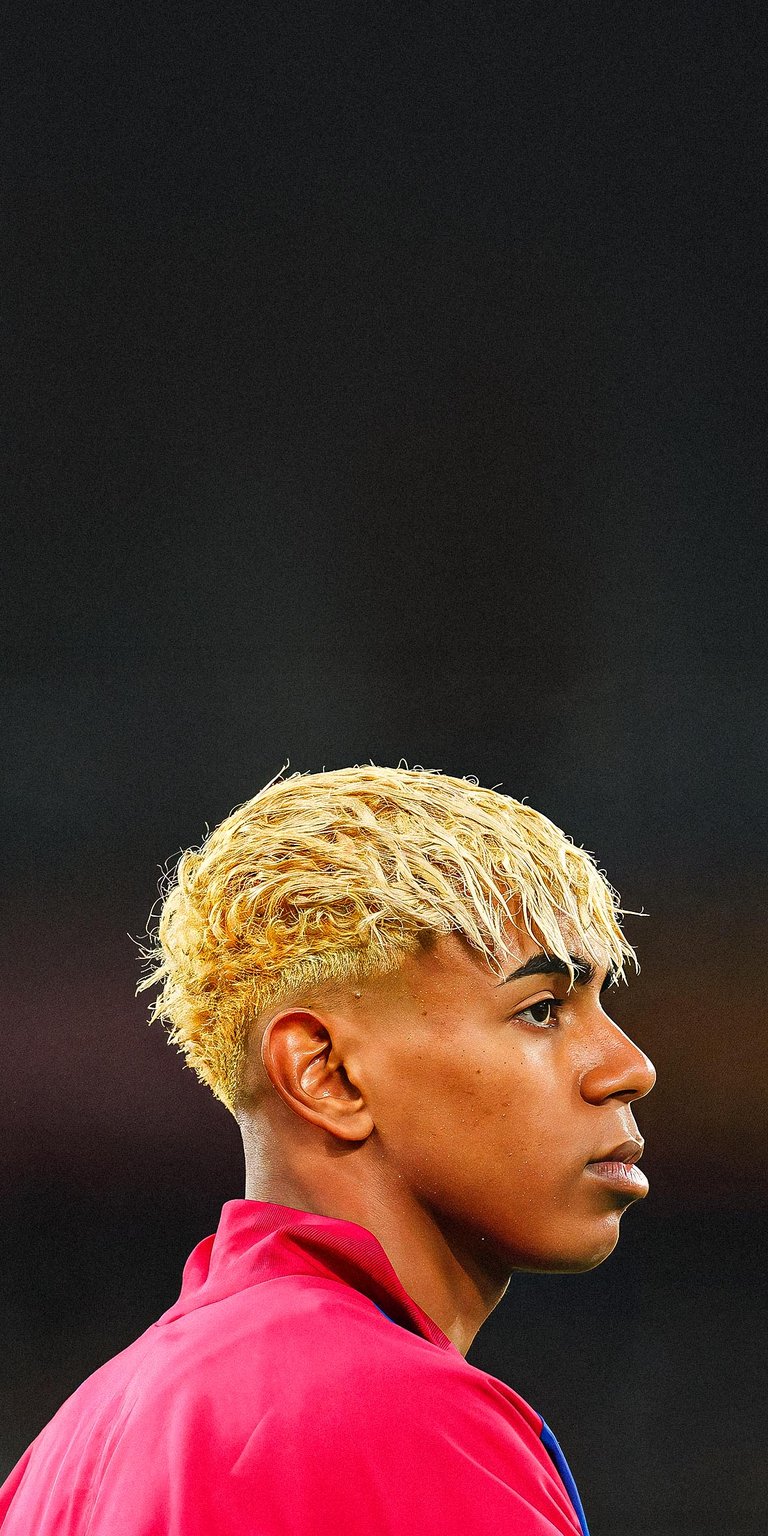 Lamine Yamal Copa del Rey Final match Wallpaper 4k mobile