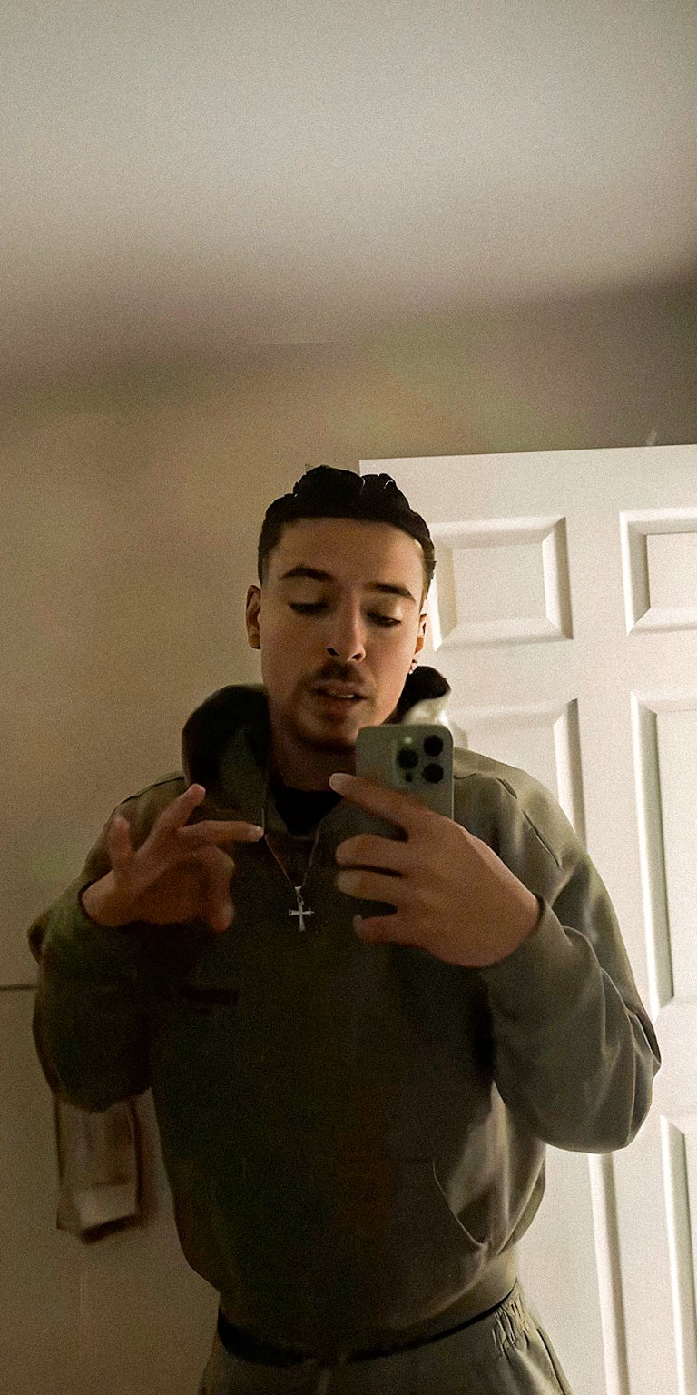 Mr Beast meme wallpaper iPhone 4K