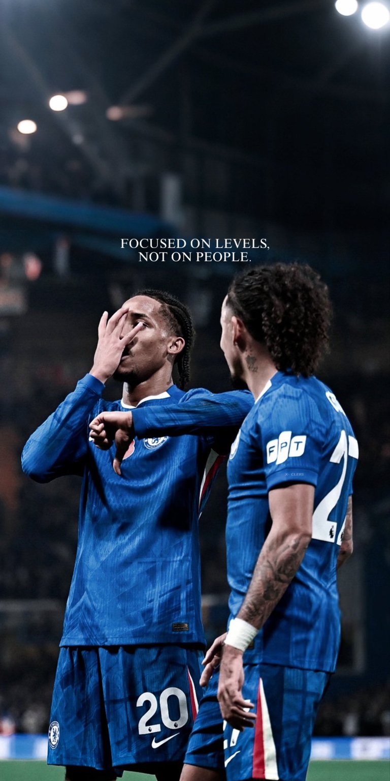 The image features Chelsea FC football players Malo Gusto and João Pedro in ultra HD 4K resolution