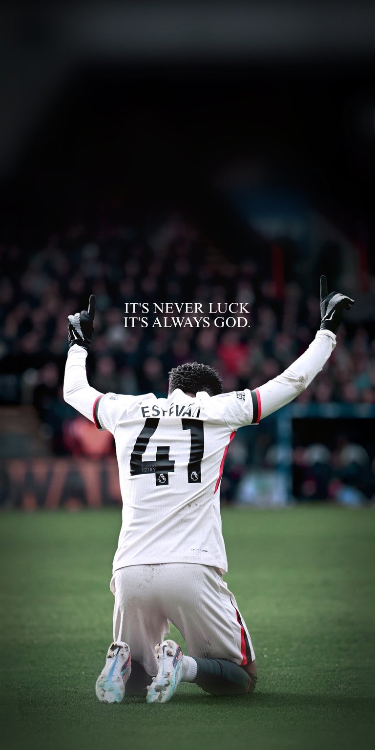 Support the rising star with this Estevao Willian wallpaper featuring the number 41 in a dramatic stadium setting. This 4K wallpaper is perfect for football fans wanting high-contrast sports imagery on their iPhone or mobile device.