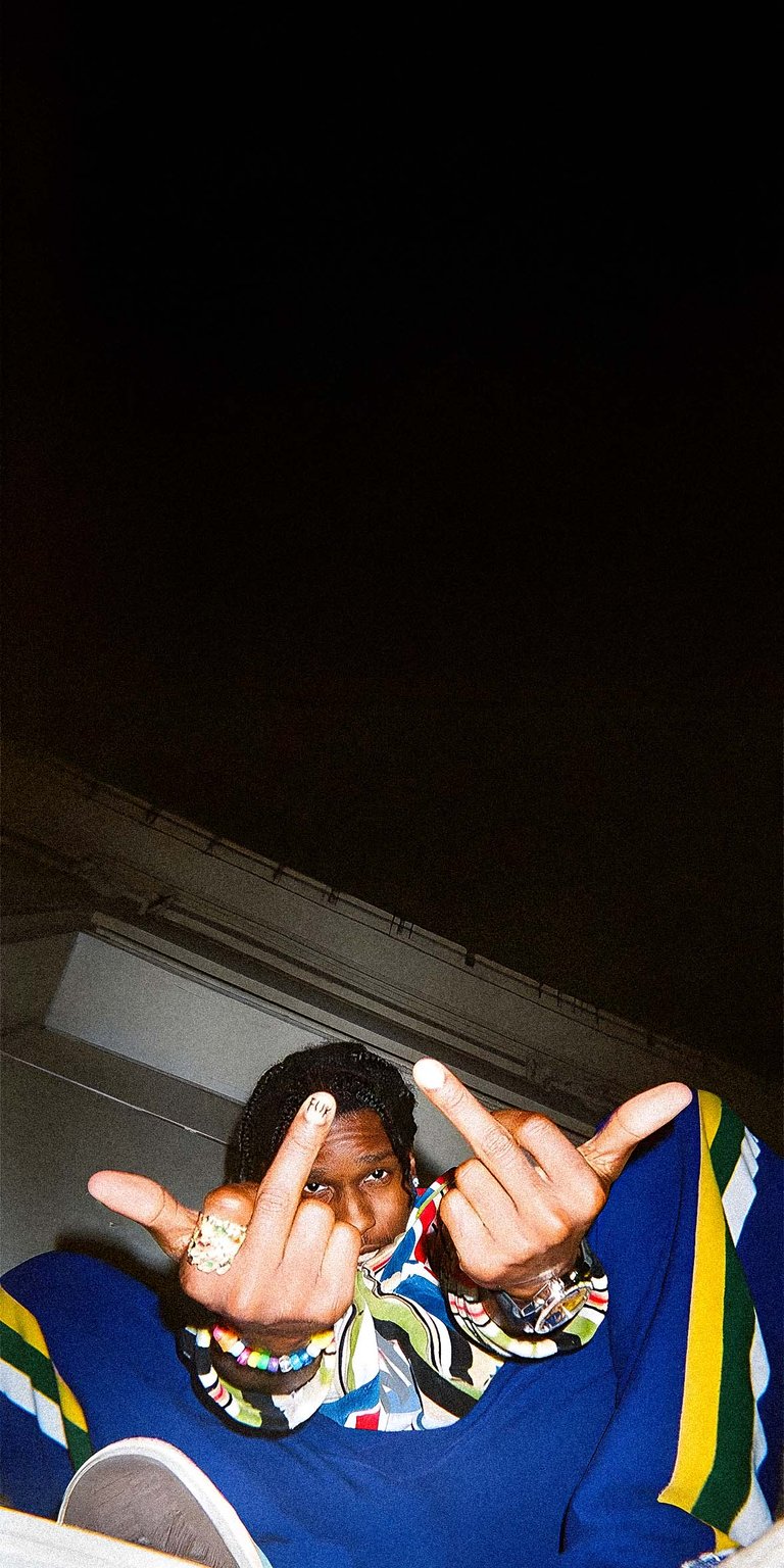 Asap Rocky pose wallpaper iPhone