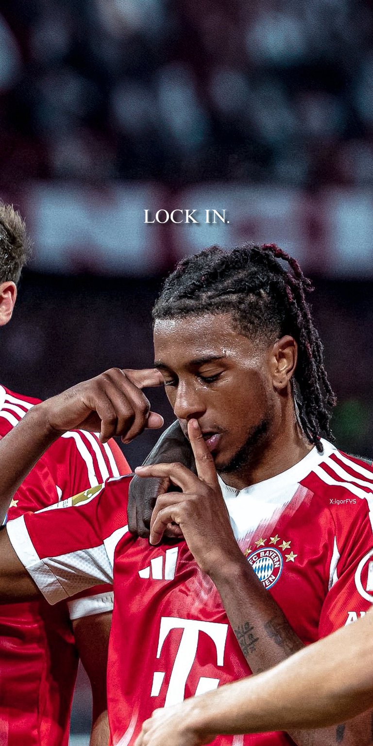 Michael Olise in the game wallpaper for iPhone 4K