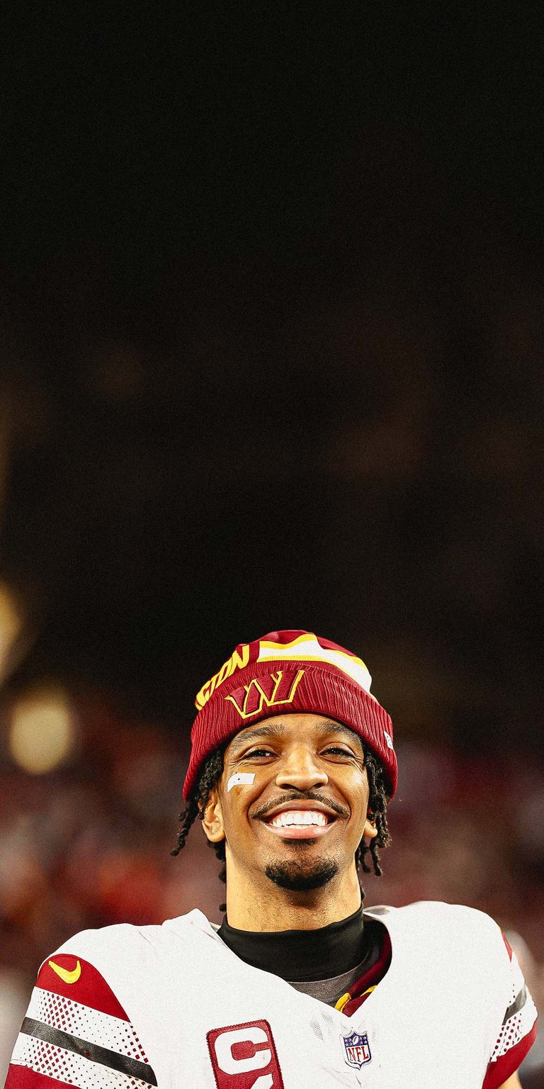 Jayden Daniels smiles Wallpaper iPhone HD