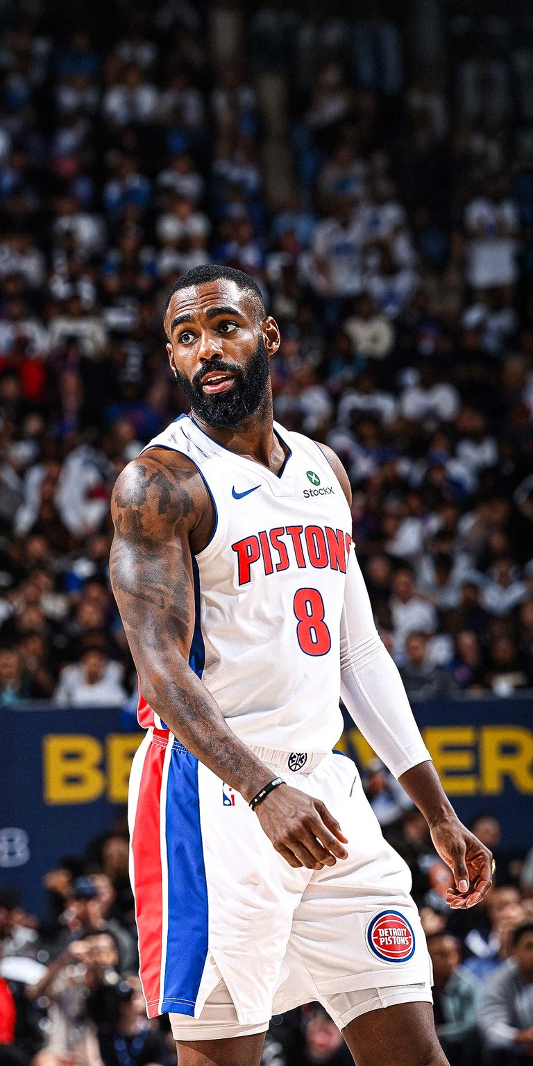 Tim Hardaway Jr. #8 of the Detroit Pistons Wallpaper iPhone HD