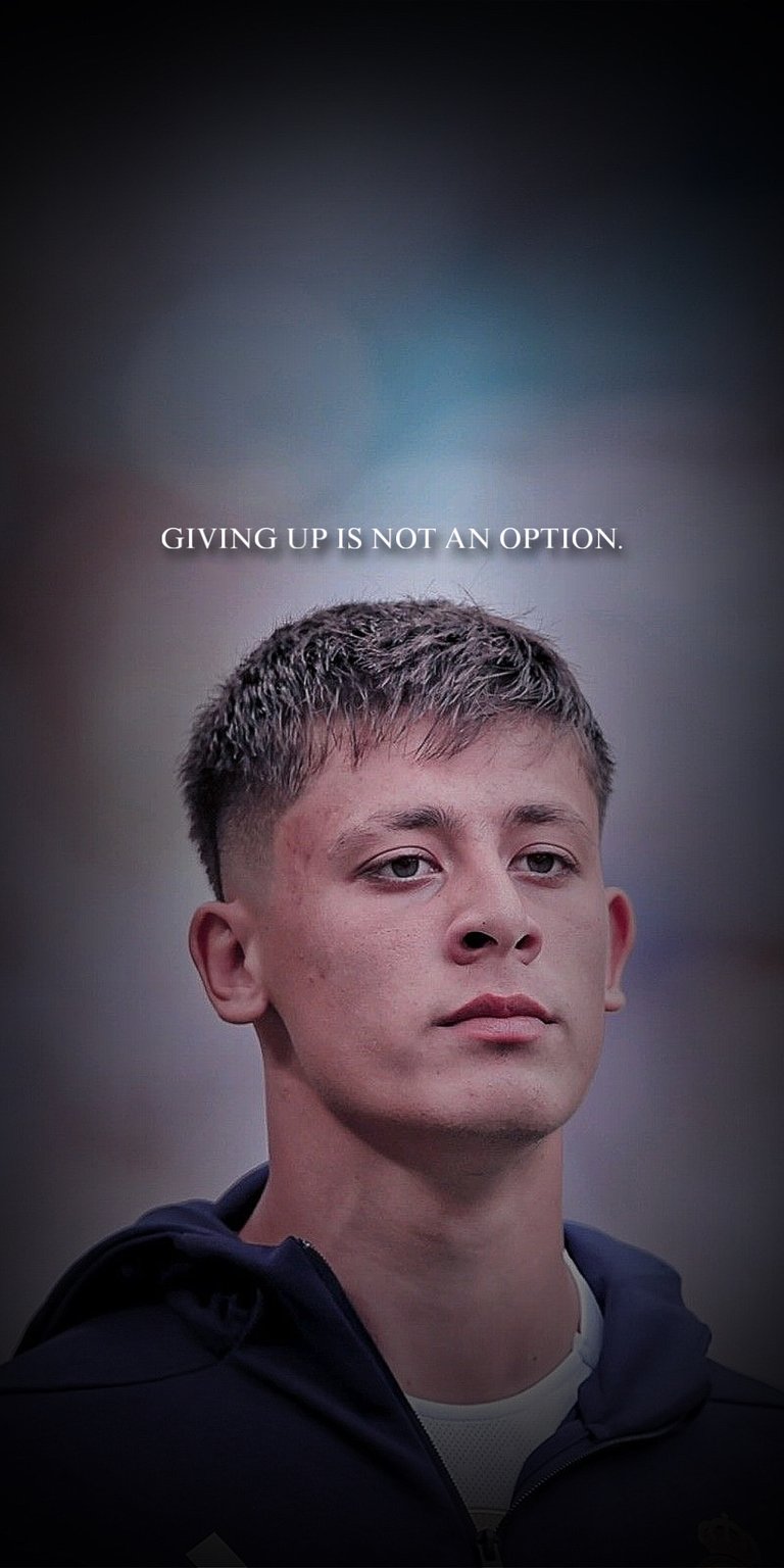 Download this iPhone wallpaper professional football player Arda Güler